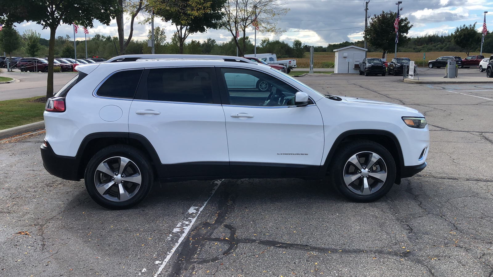 2019 Jeep Cherokee Limited 7