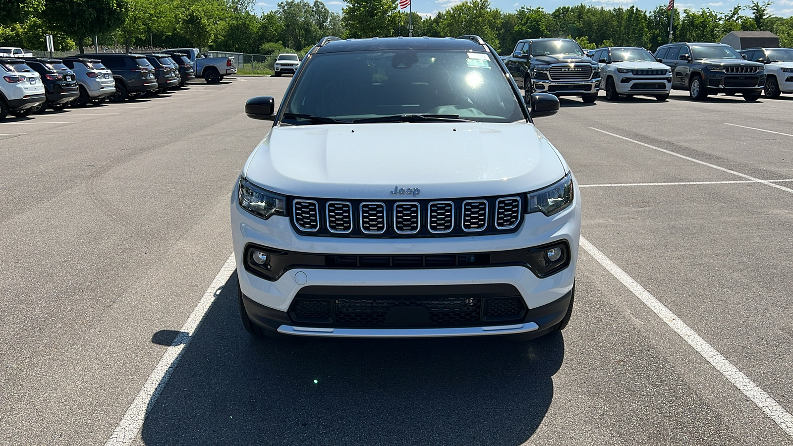 2024 Jeep Compass Limited 9