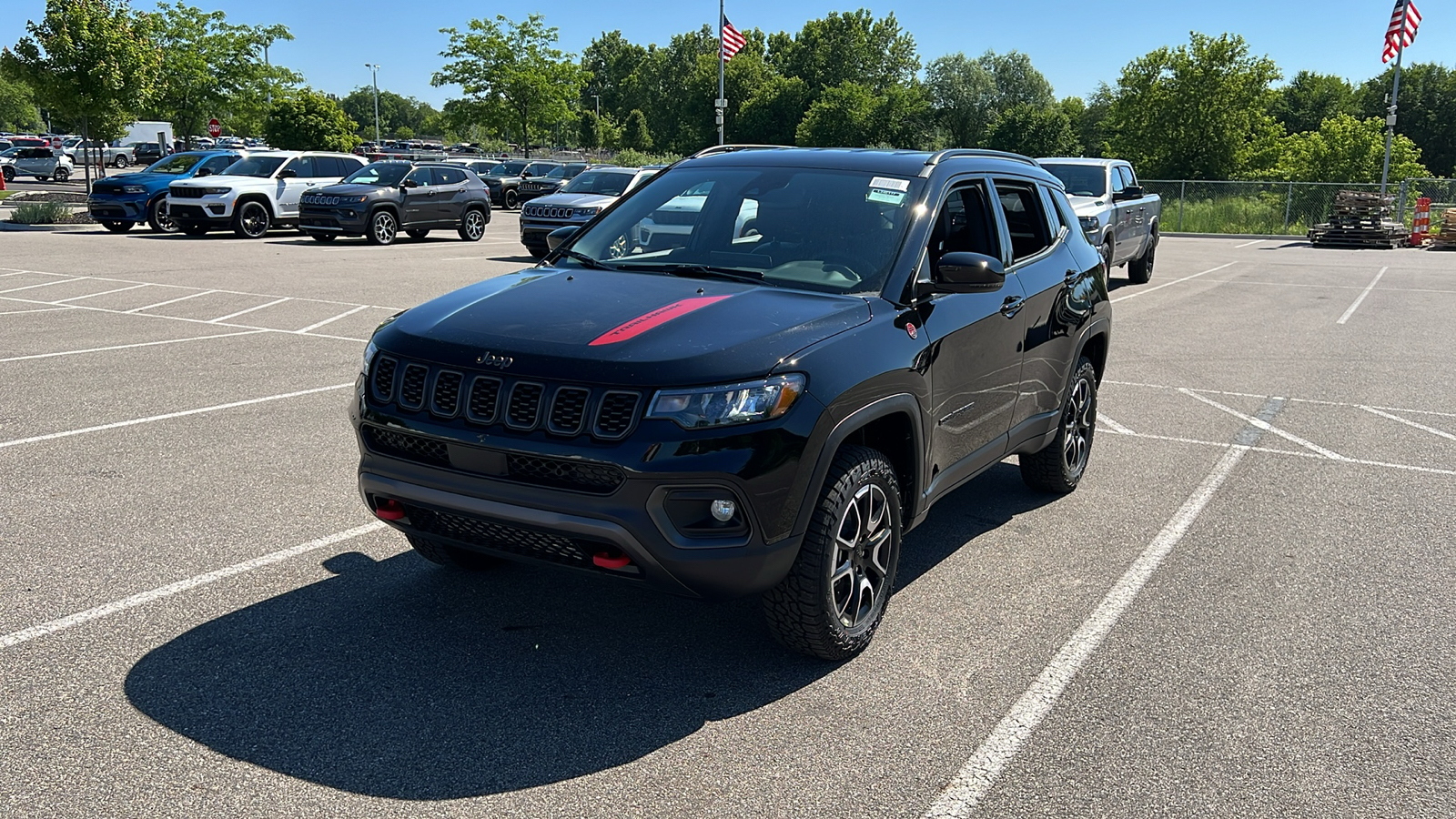 2024 Jeep Compass Trailhawk 8