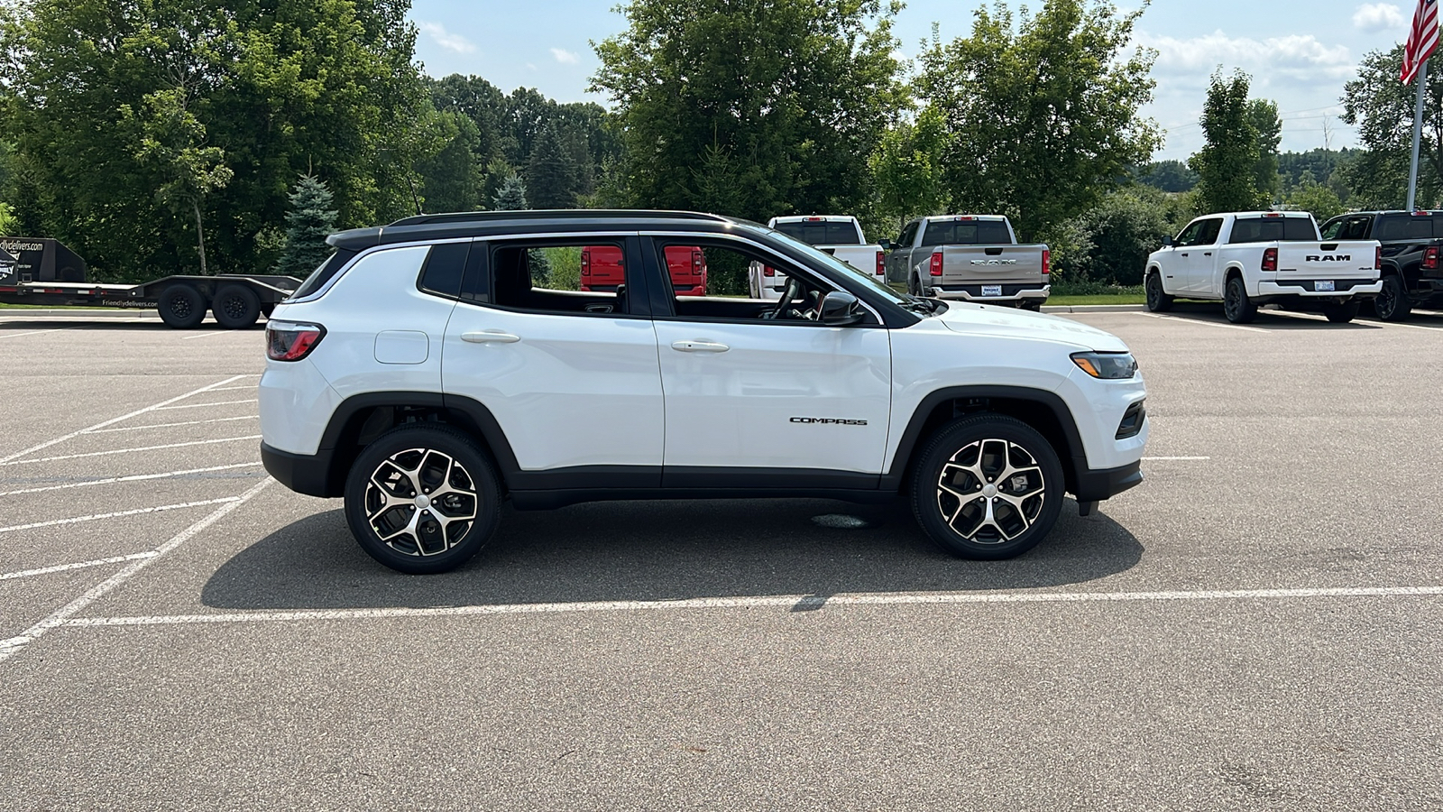 2024 Jeep Compass Limited 3