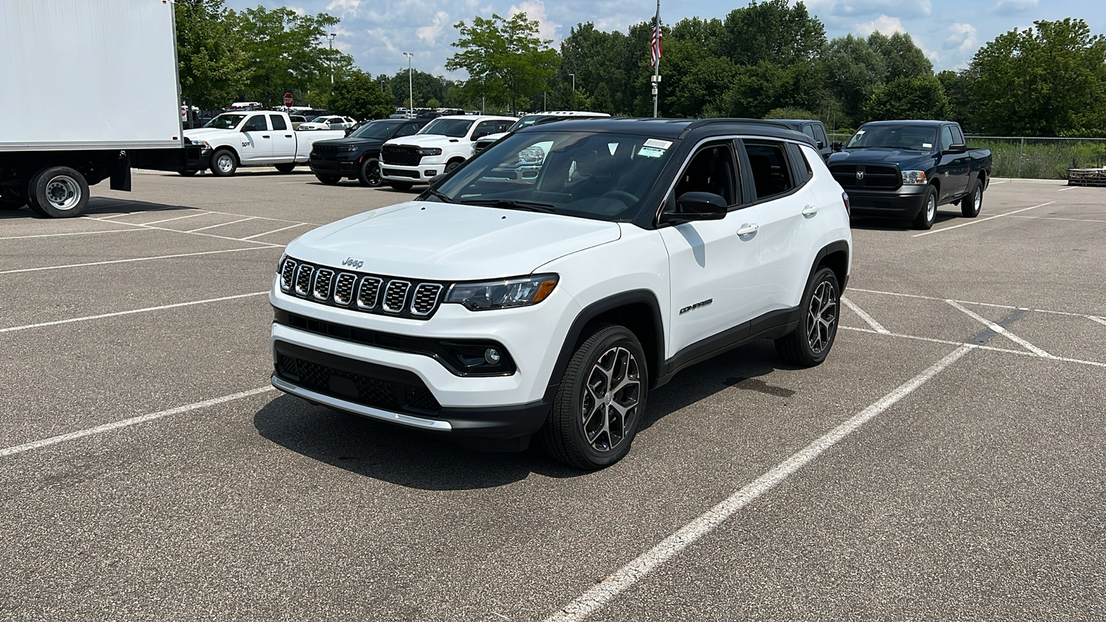 2024 Jeep Compass Limited 8