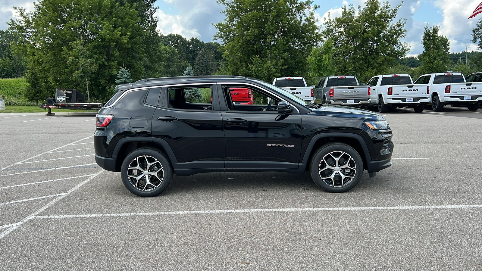 2024 Jeep Compass Limited 3