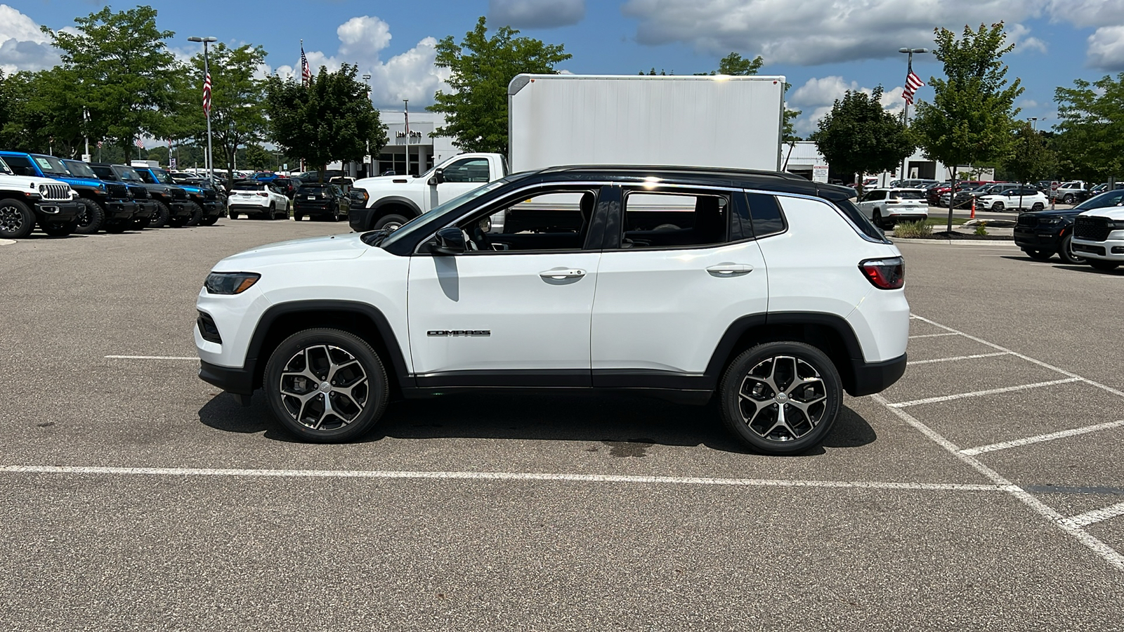 2024 Jeep Compass Limited 7