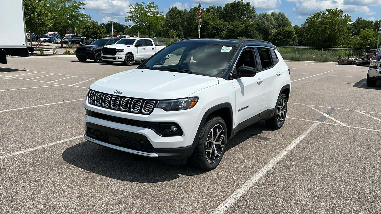 2024 Jeep Compass Limited 8