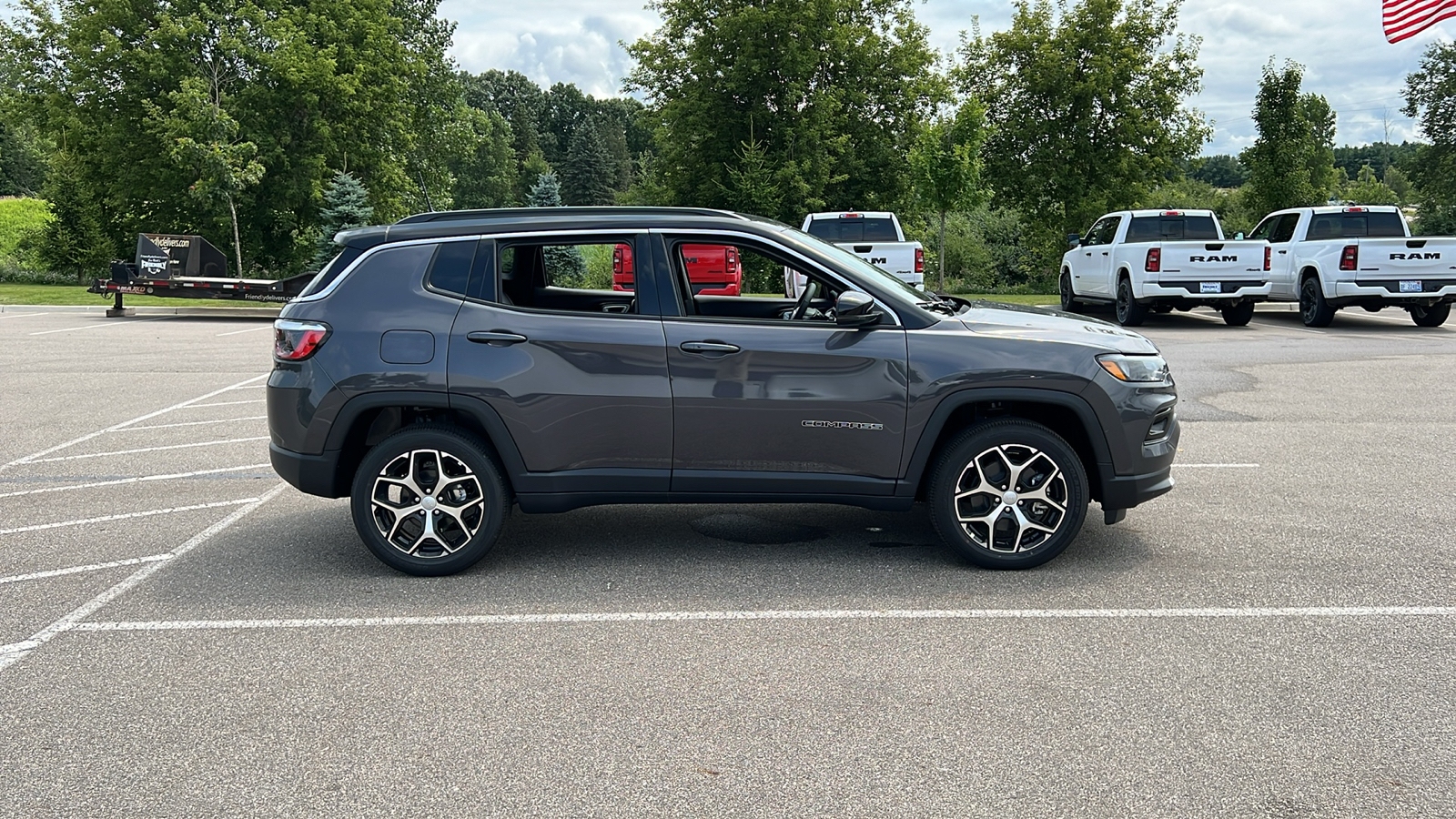 2024 Jeep Compass Limited 3