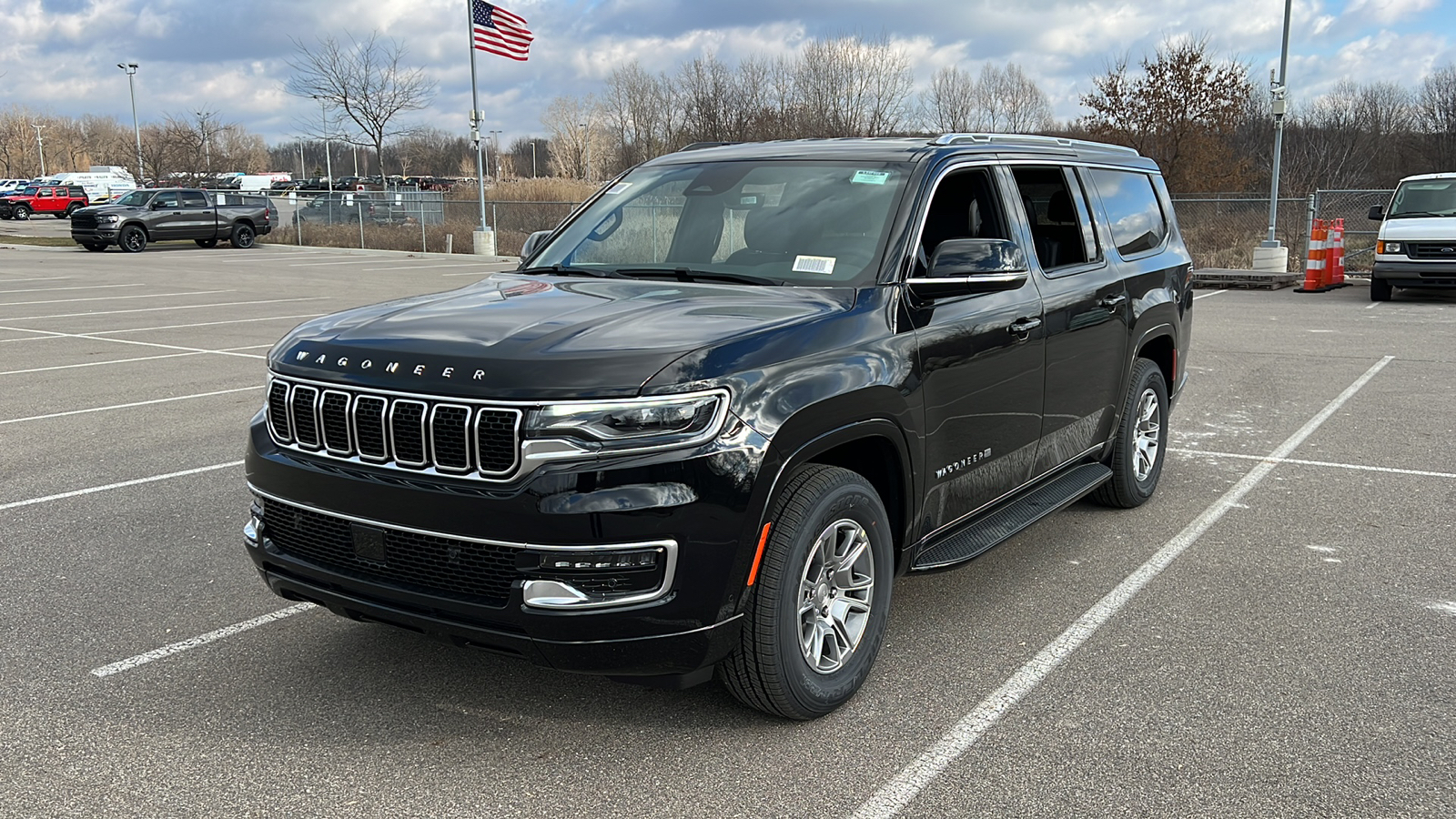 2024 Jeep Wagoneer L Base 8