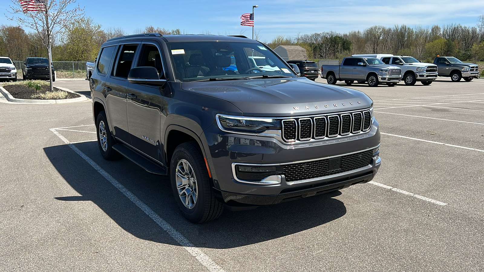 2024 Jeep Wagoneer Base 2