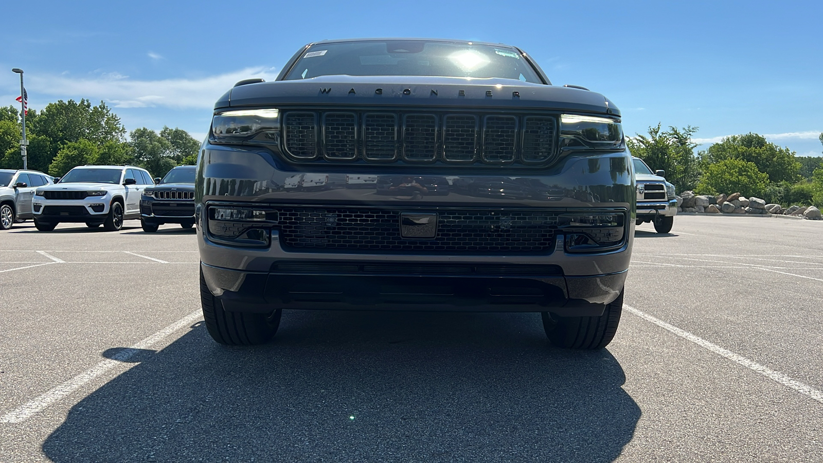 2024 Jeep Wagoneer Series II 11