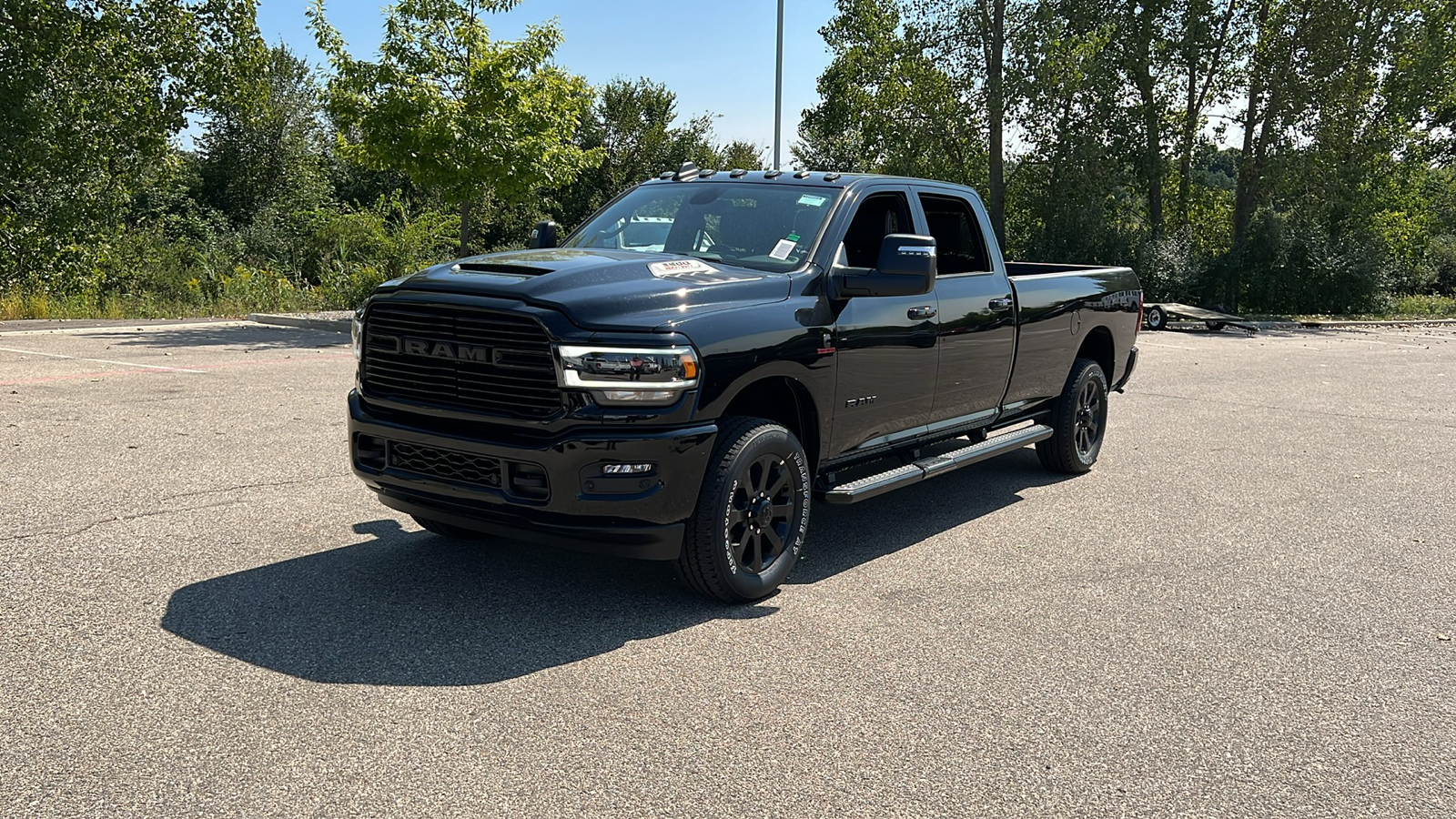 2024 Ram 3500 Laramie 8