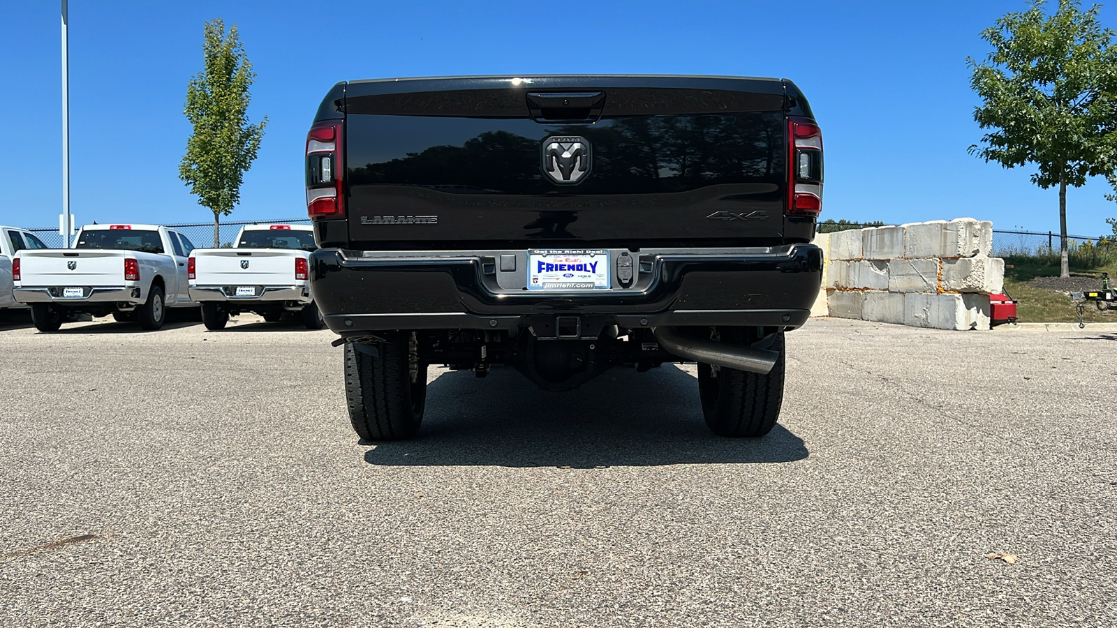 2024 Ram 3500 Laramie 14