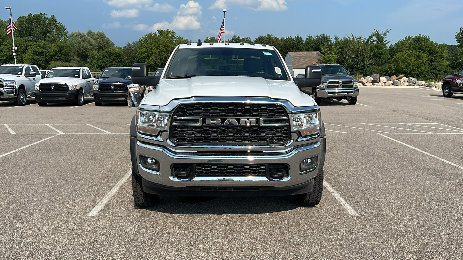 2024 Ram 5500HD Tradesman 9