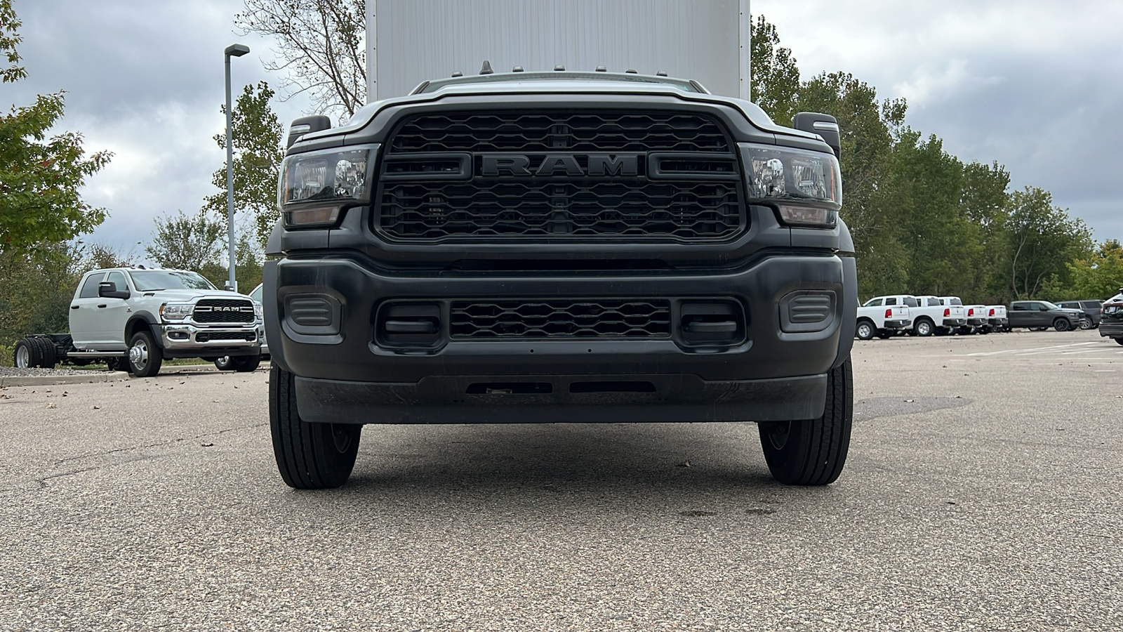 2024 Ram 5500HD Tradesman 11