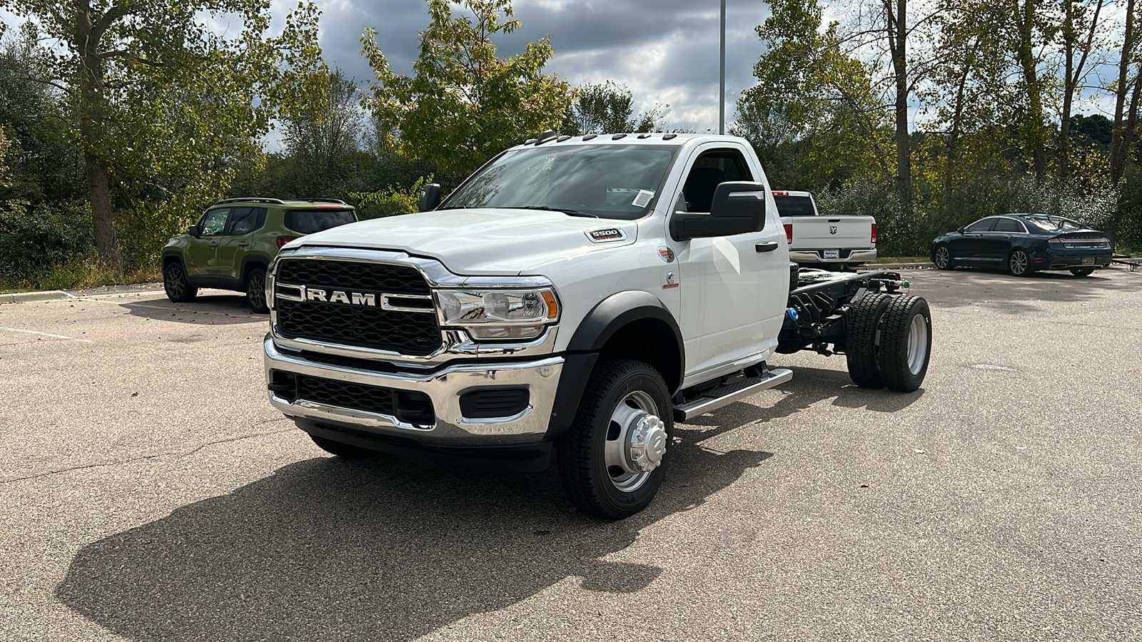 2024 Ram 5500HD Tradesman 8