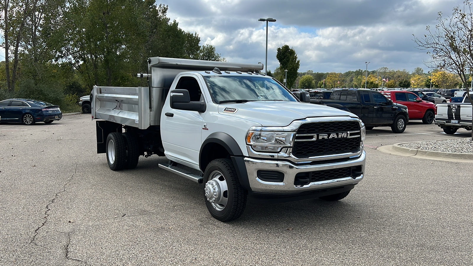 2024 Ram 5500HD Tradesman 2