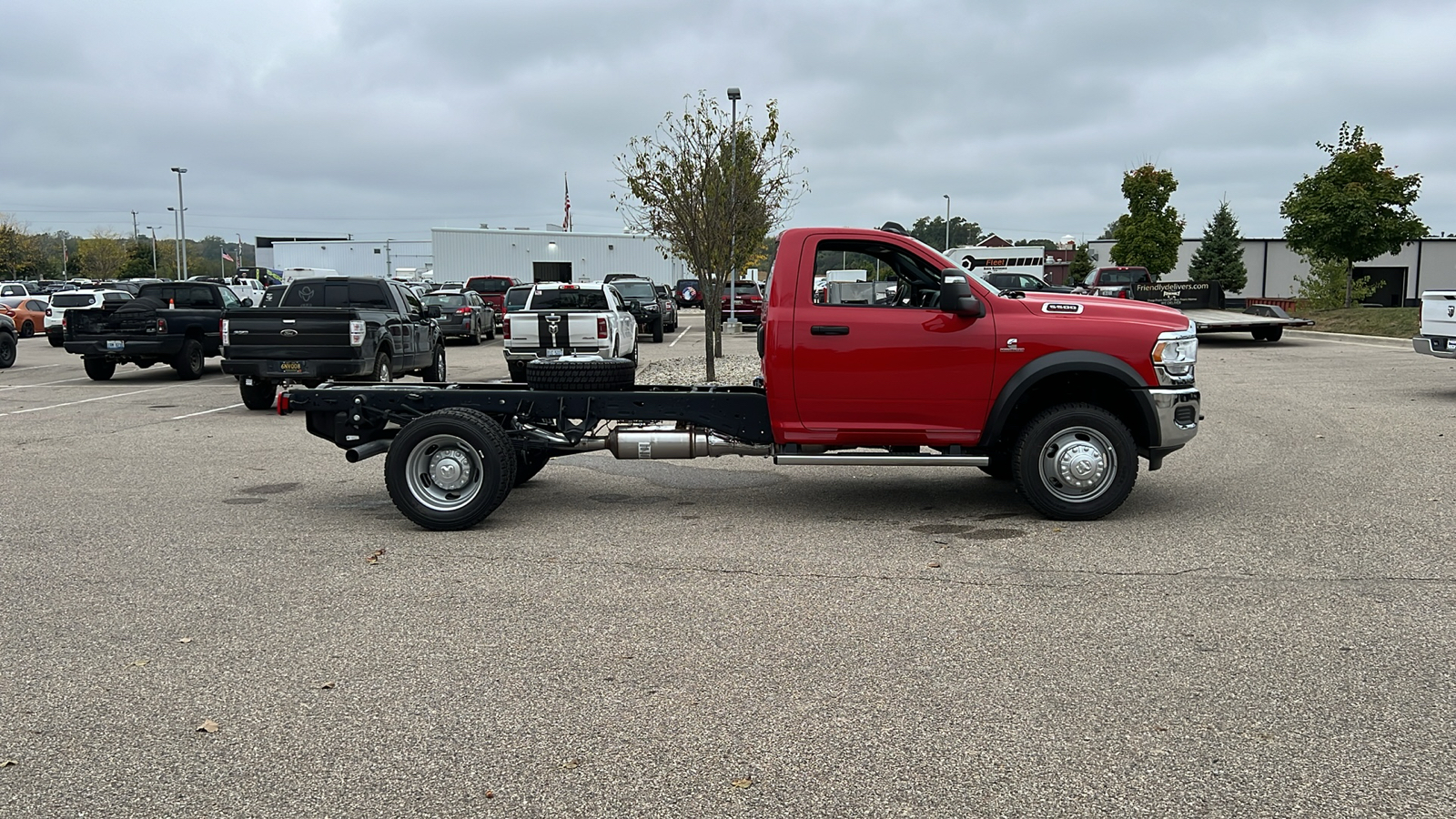 2024 Ram 5500HD Tradesman 3