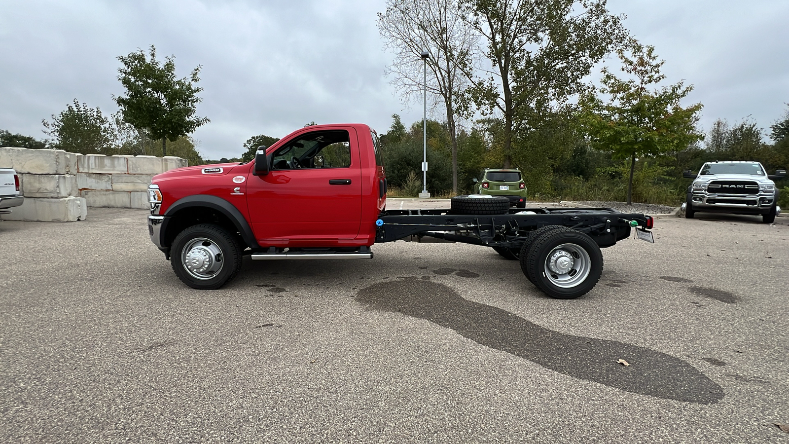 2024 Ram 5500HD Tradesman 7