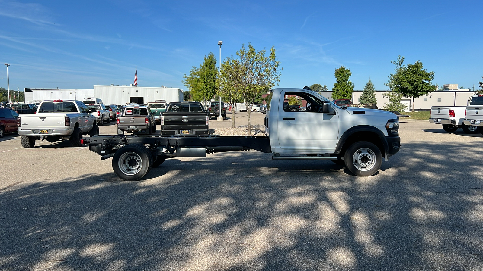 2024 Ram 5500HD Tradesman 3