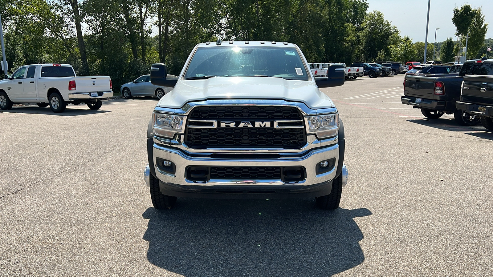 2024 Ram 5500HD Tradesman 9