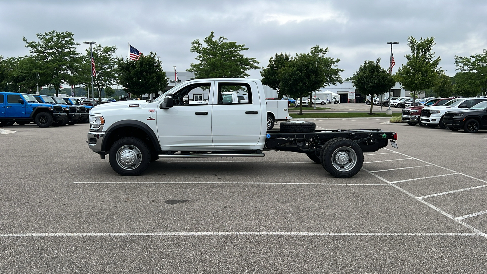 2024 Ram 5500HD Tradesman 7