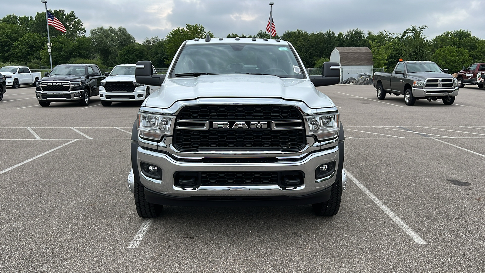 2024 Ram 5500HD Tradesman 9