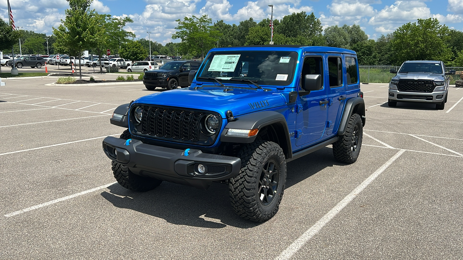 2024 Jeep Wrangler Willys 4xe 8