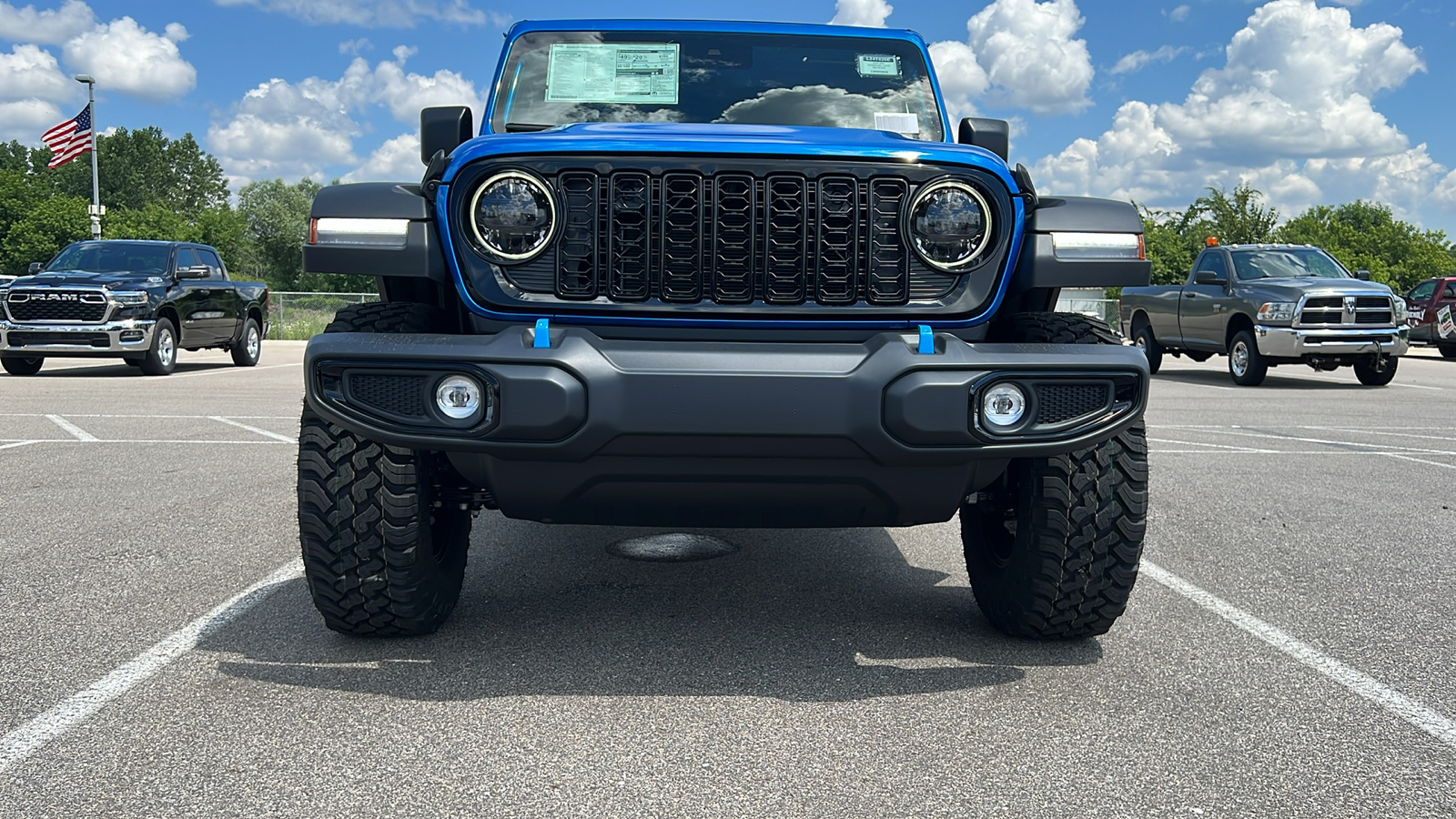 2024 Jeep Wrangler Willys 4xe 12