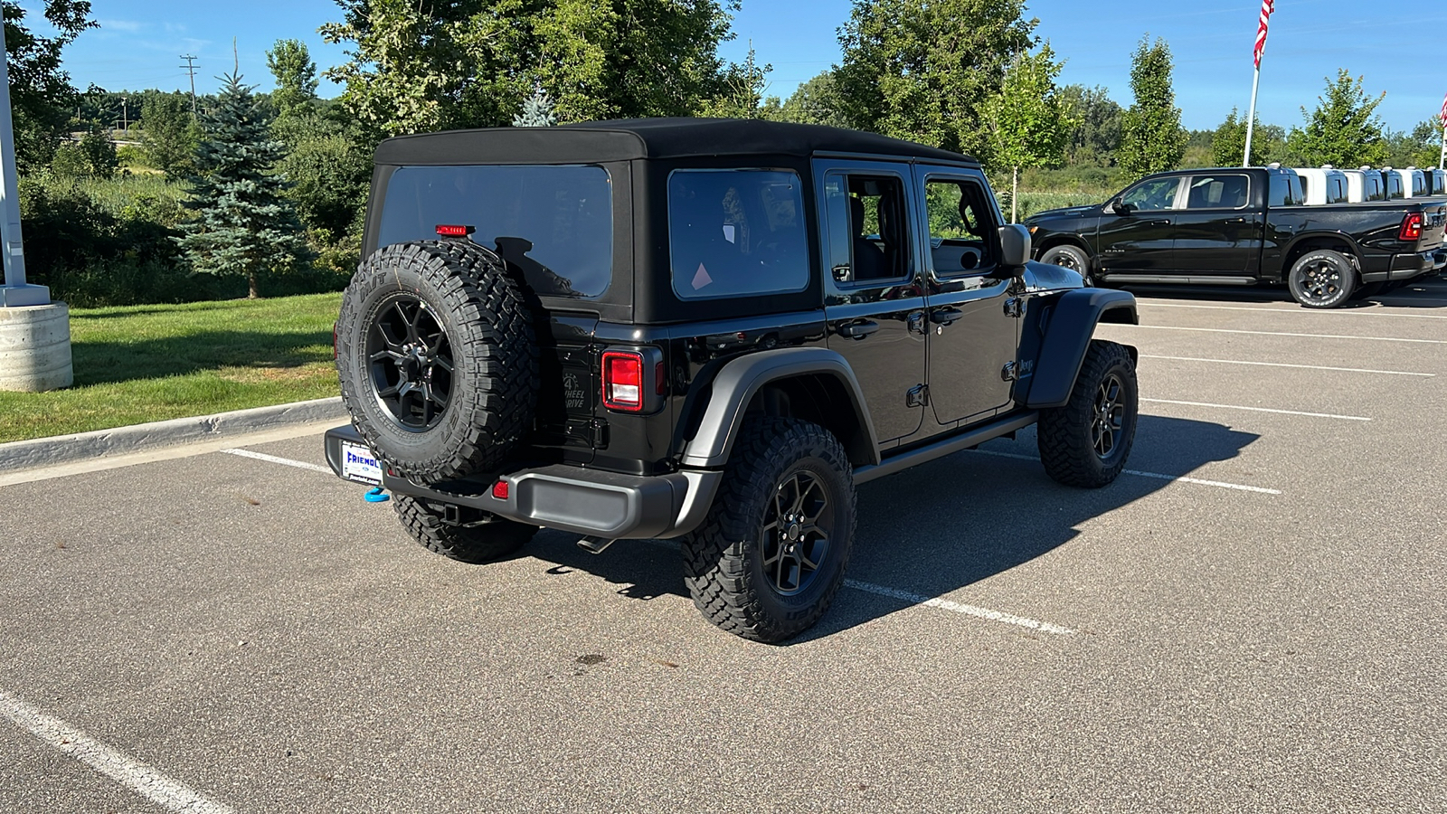 2024 Jeep Wrangler Willys 4xe 4