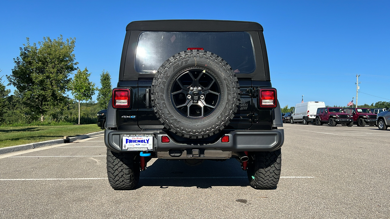 2024 Jeep Wrangler Willys 4xe 14