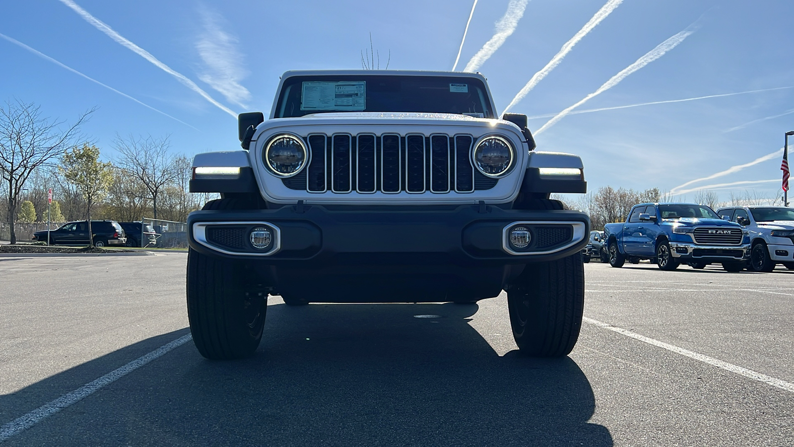 2024 Jeep Wrangler Sahara 12