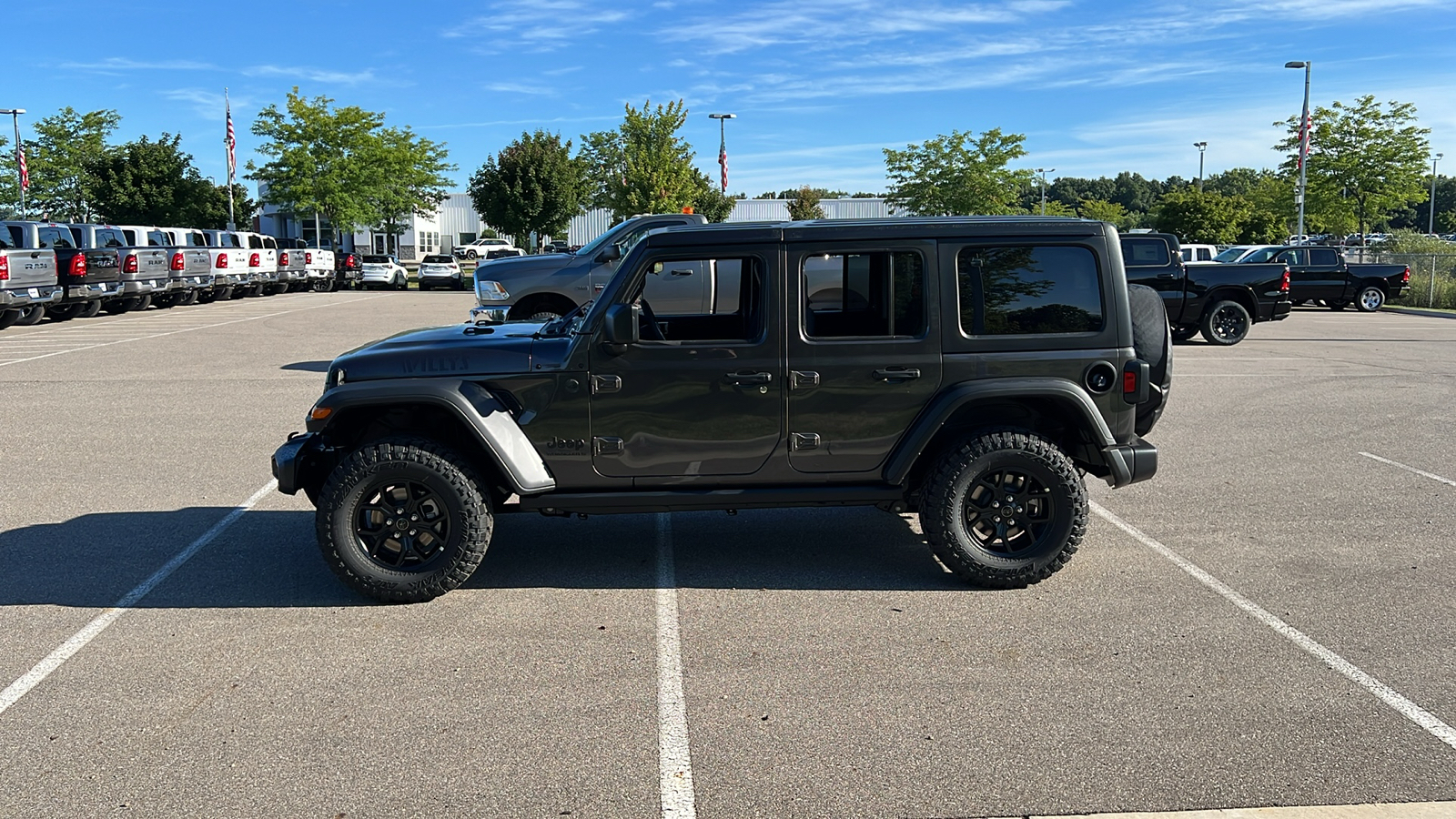 2024 Jeep Wrangler Willys 7