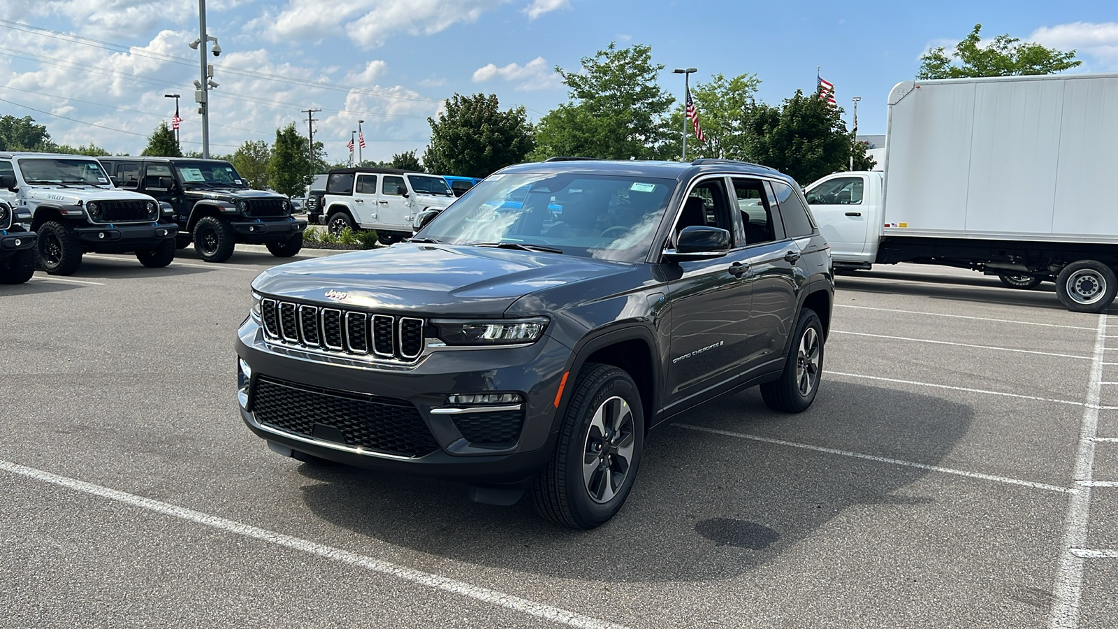 2024 Jeep Grand Cherokee  8