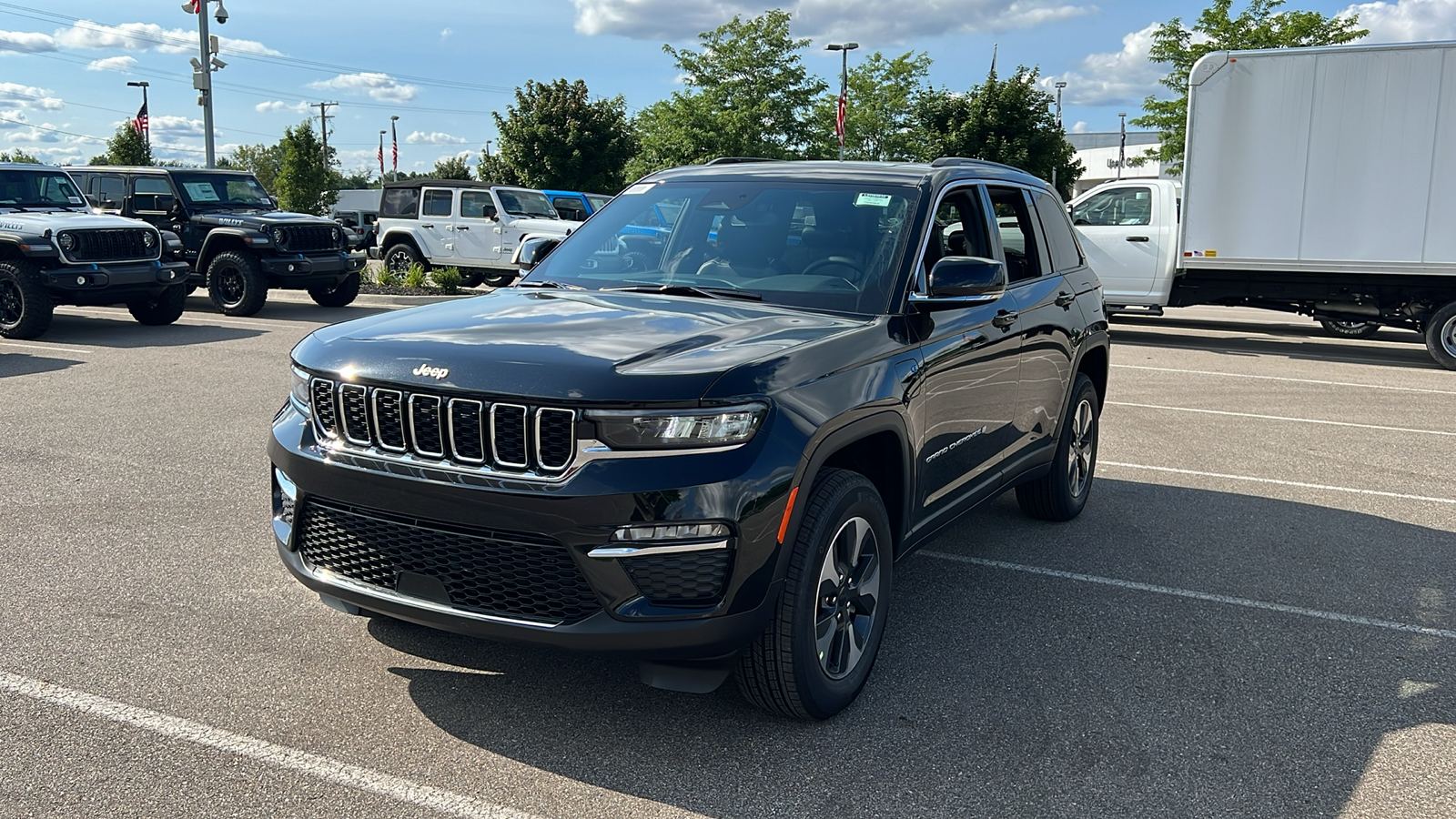 2024 Jeep Grand Cherokee  8