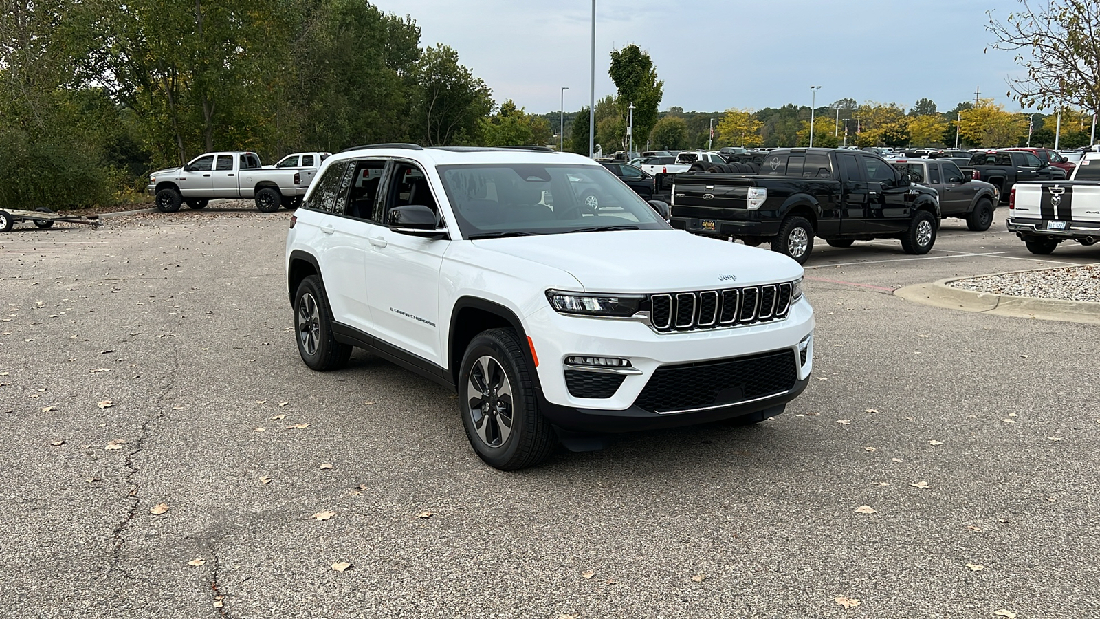 2024 Jeep Grand Cherokee  2