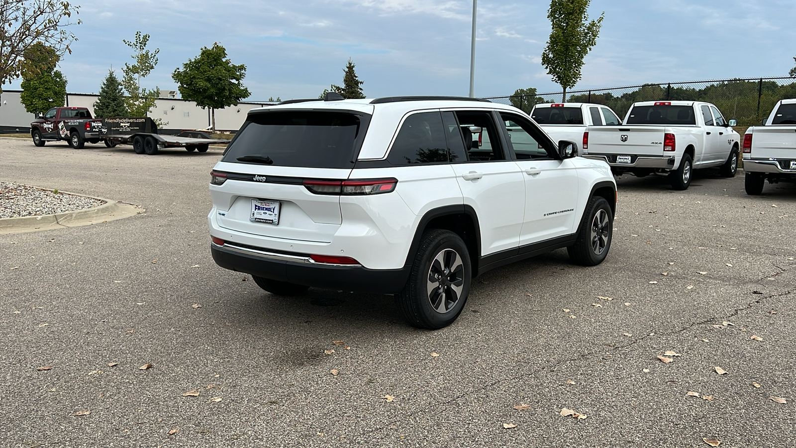 2024 Jeep Grand Cherokee  4