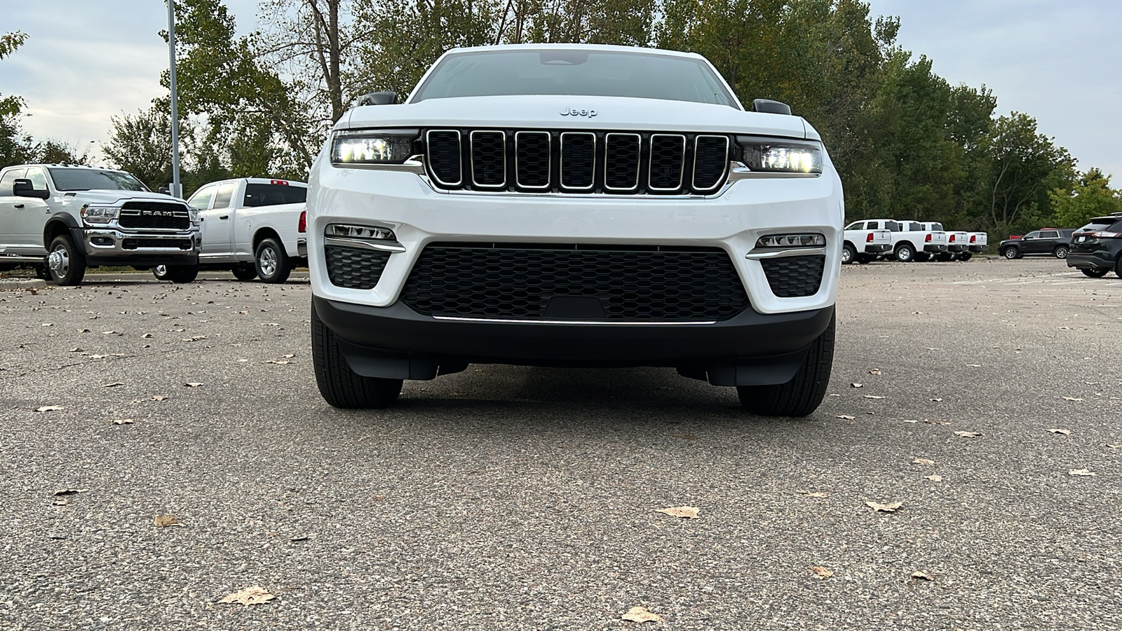 2024 Jeep Grand Cherokee  12