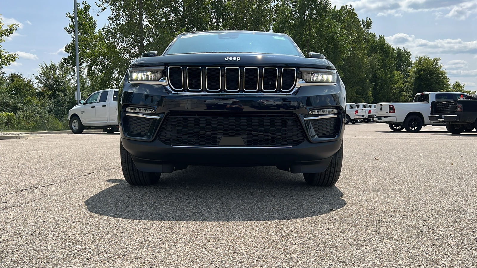 2024 Jeep Grand Cherokee  12