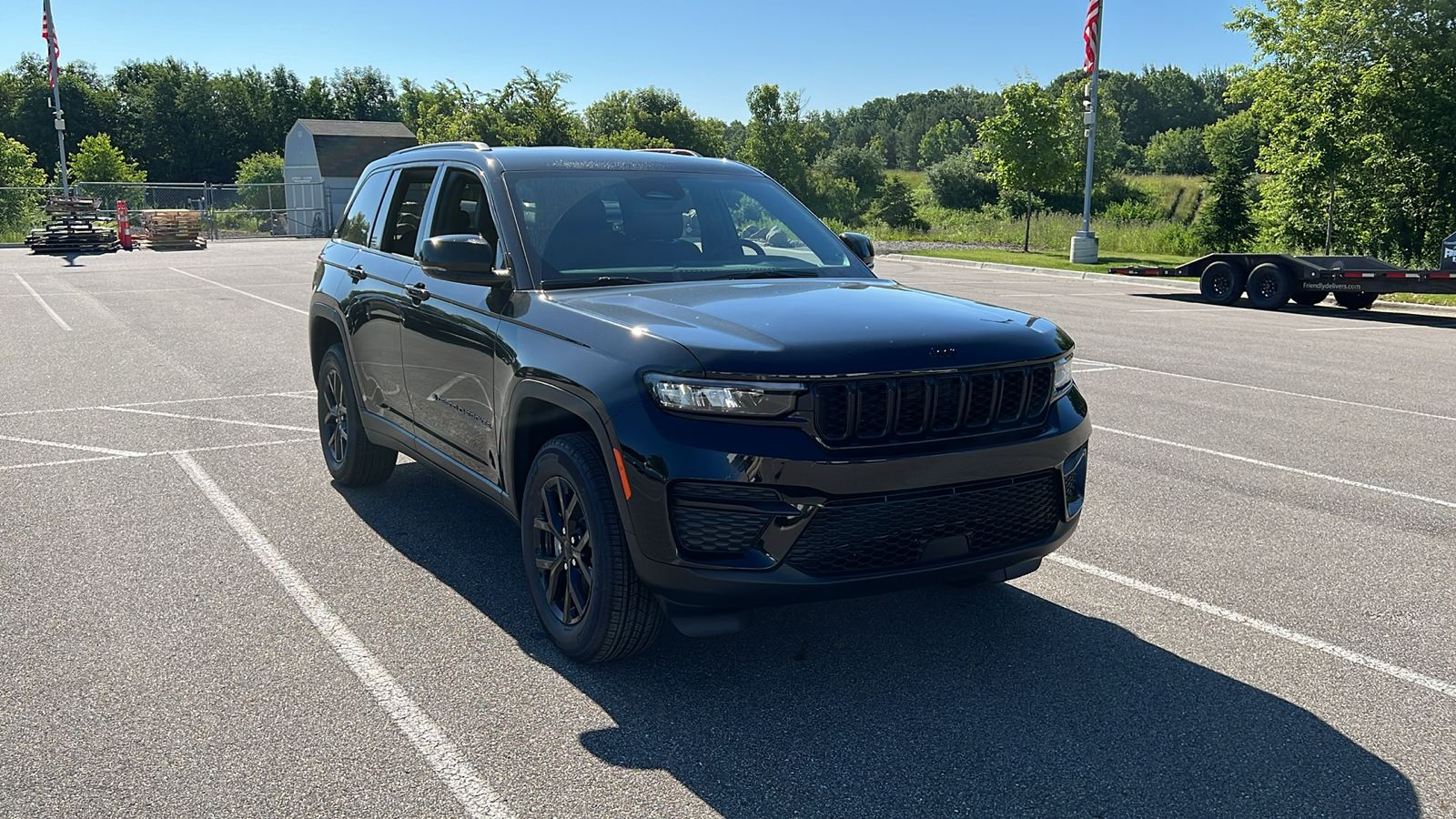 2024 Jeep Grand Cherokee Altitude 2