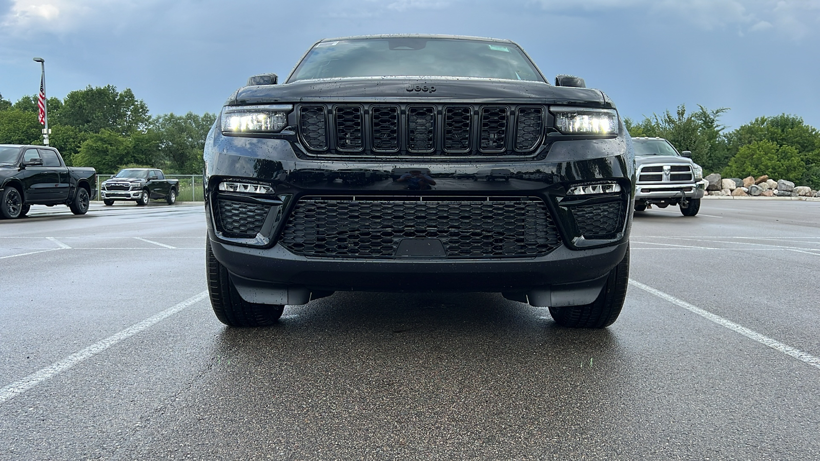 2024 Jeep Grand Cherokee Limited 12