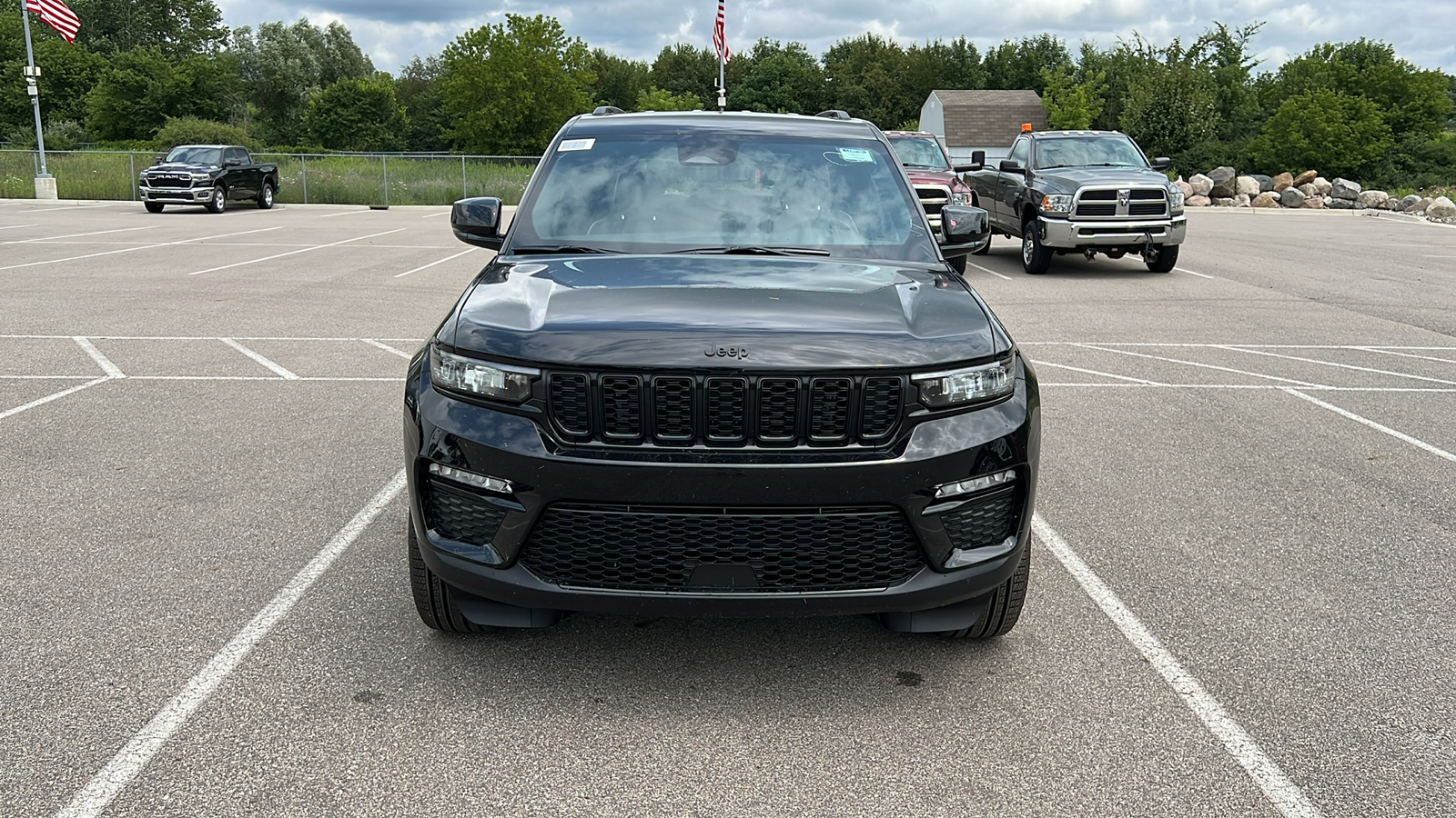 2024 Jeep Grand Cherokee Limited 9