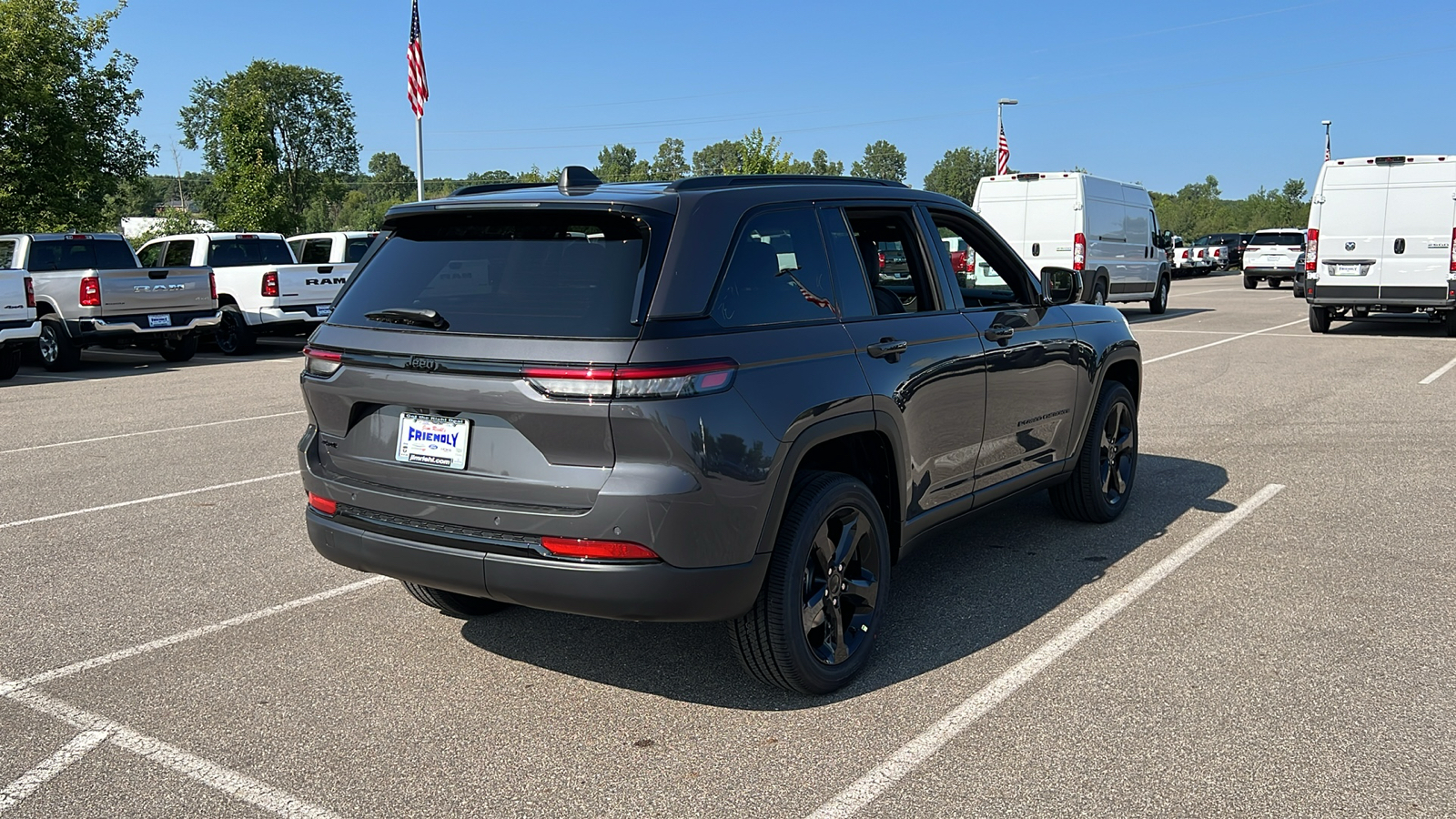 2024 Jeep Grand Cherokee Altitude X 4