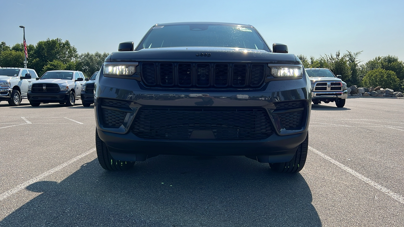 2024 Jeep Grand Cherokee Altitude X 12