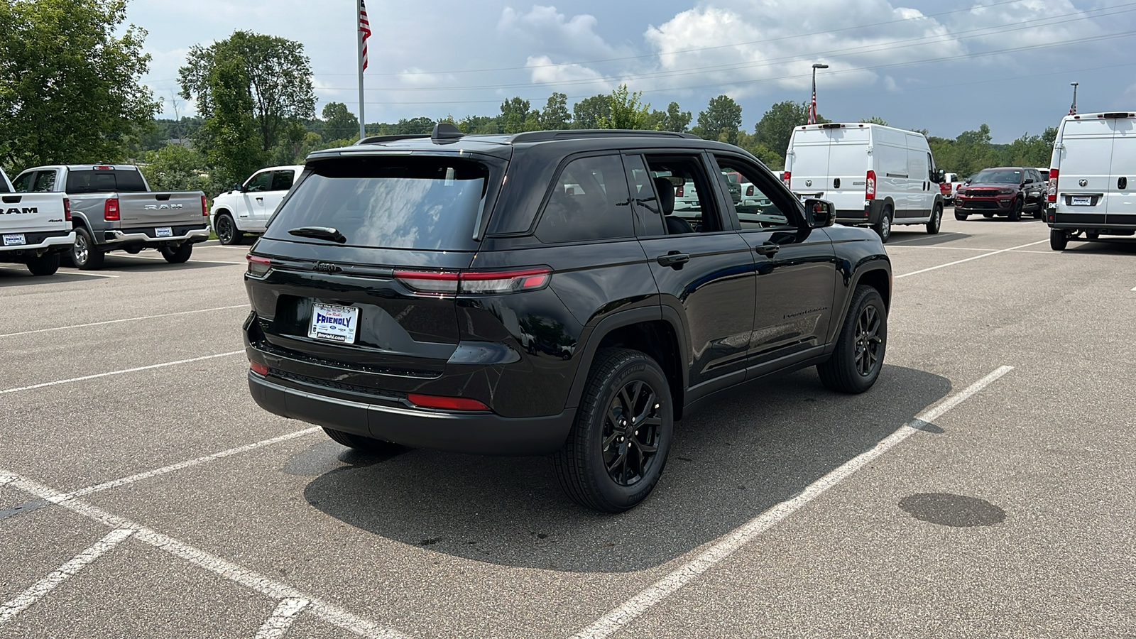 2024 Jeep Grand Cherokee Altitude X 4