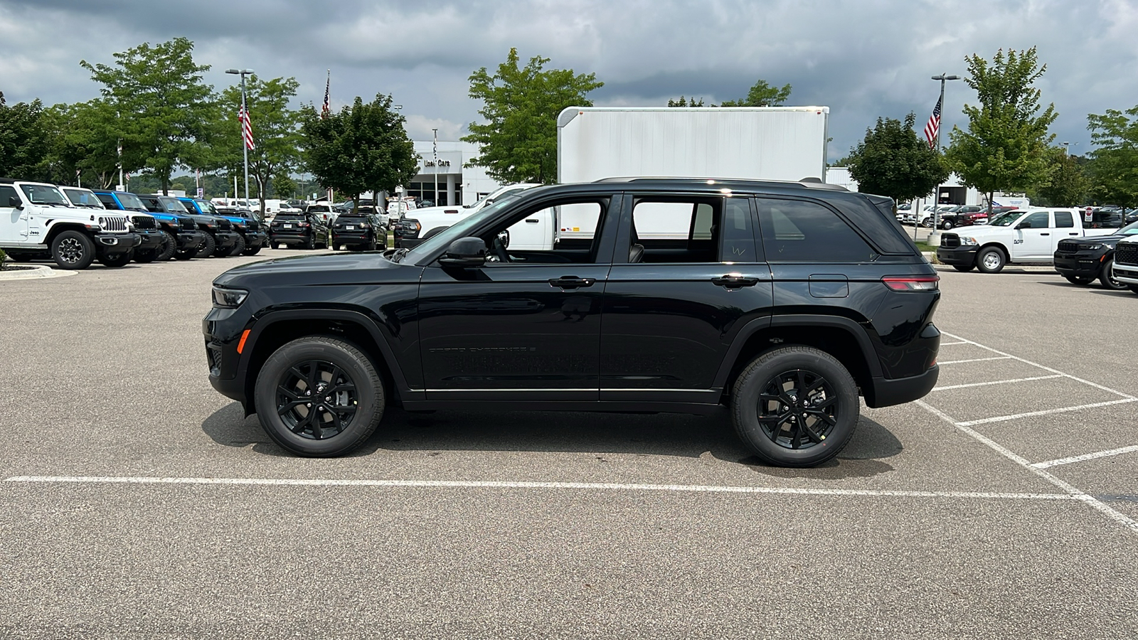 2024 Jeep Grand Cherokee Altitude X 7