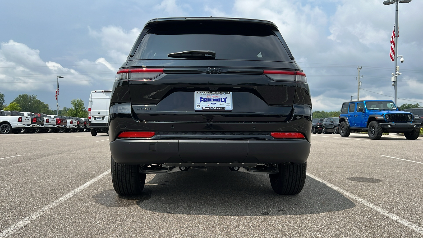 2024 Jeep Grand Cherokee Altitude X 14