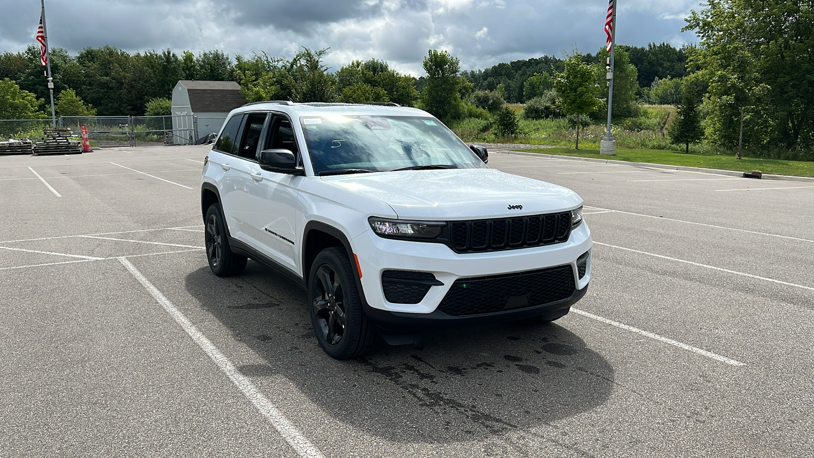 2024 Jeep Grand Cherokee Altitude X 2