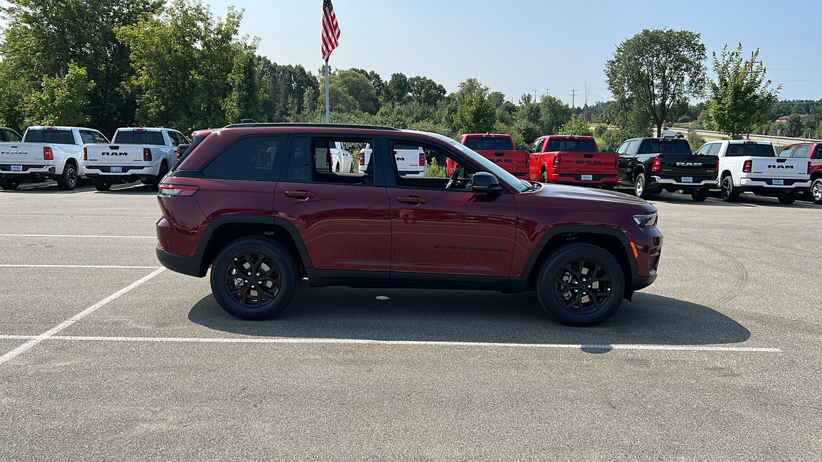 2024 Jeep Grand Cherokee Altitude X 3