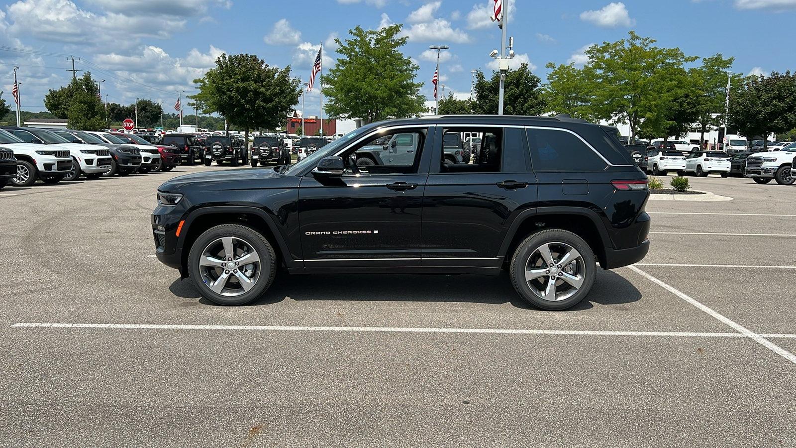 2024 Jeep Grand Cherokee Limited 7