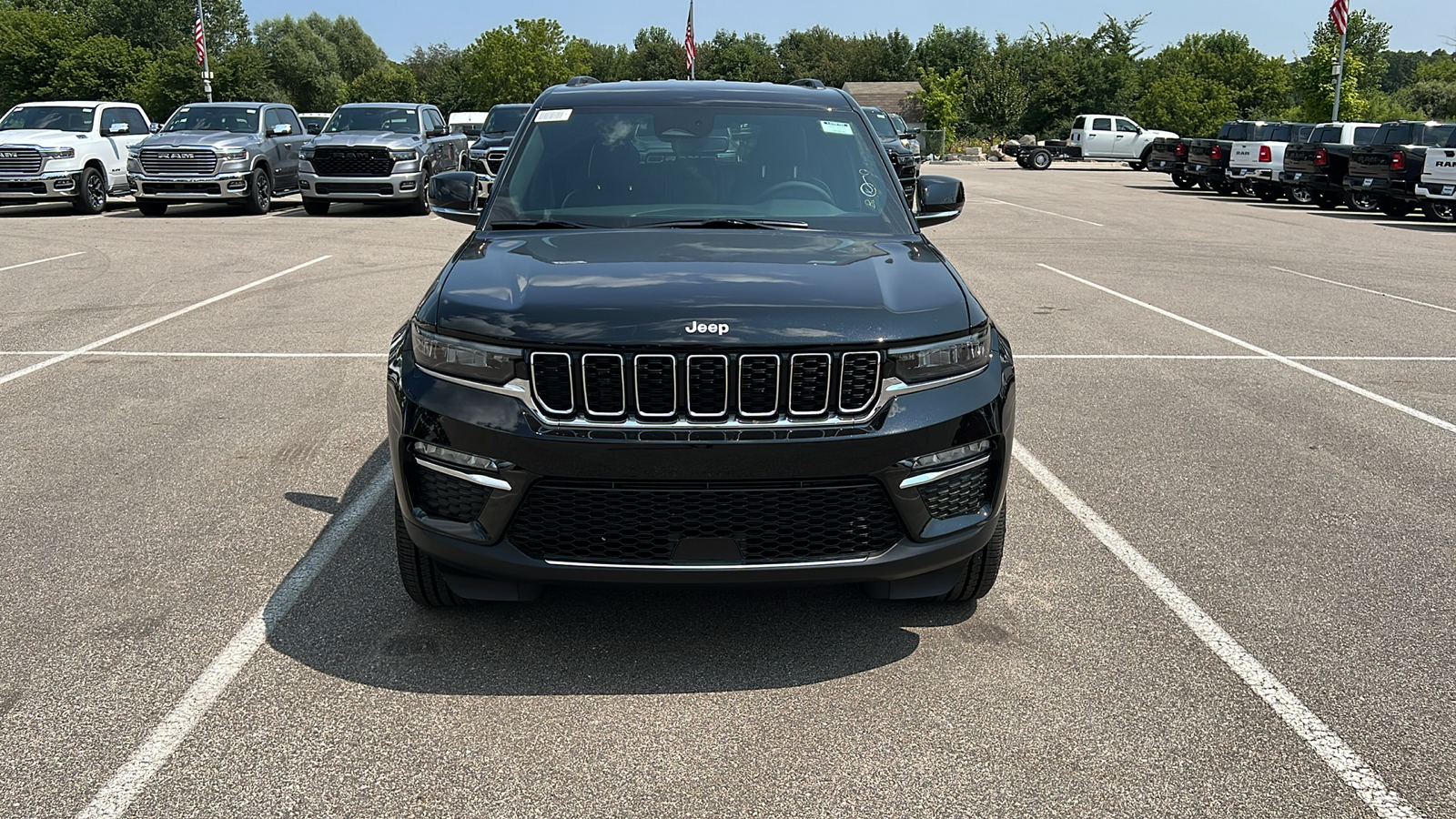 2024 Jeep Grand Cherokee Limited 9