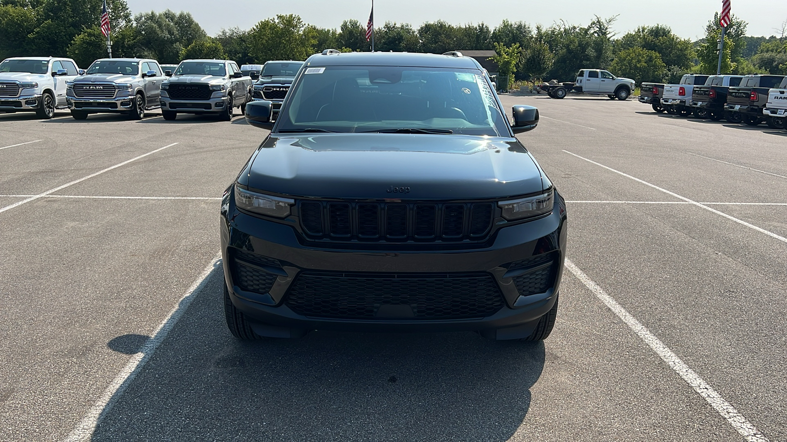 2024 Jeep Grand Cherokee Altitude X 9