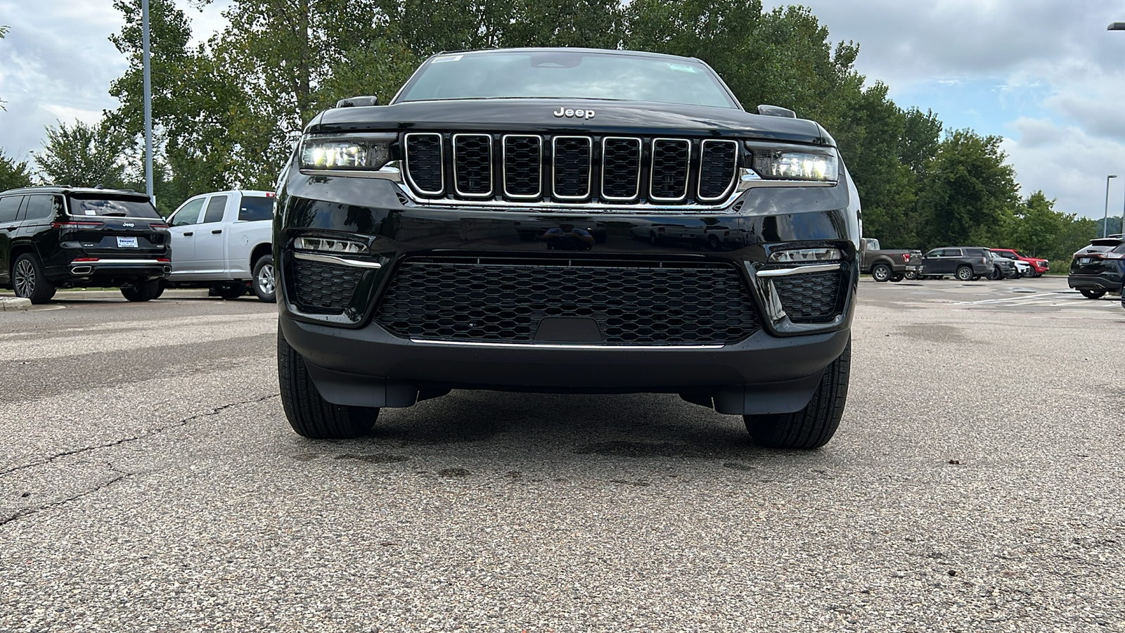 2024 Jeep Grand Cherokee Limited 12